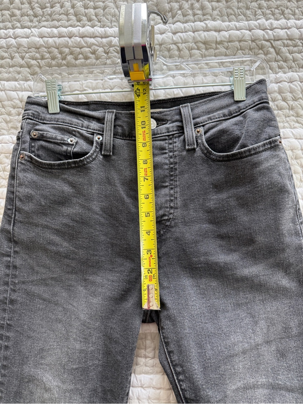 Levi's Wedgie Straight Leg Black Jeans - Size 28 - Picture 4 of 5